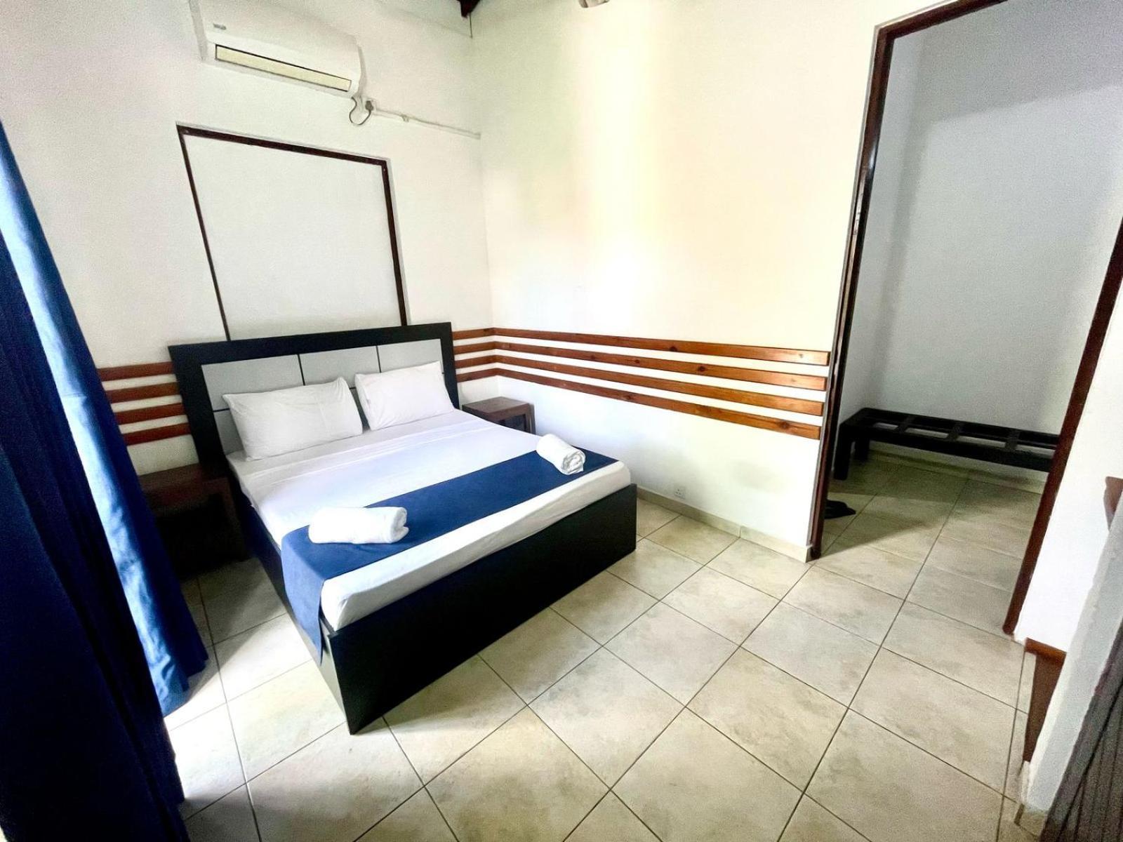Hotel One Sixty Dehiwala-Mount Lavinia Екстериор снимка